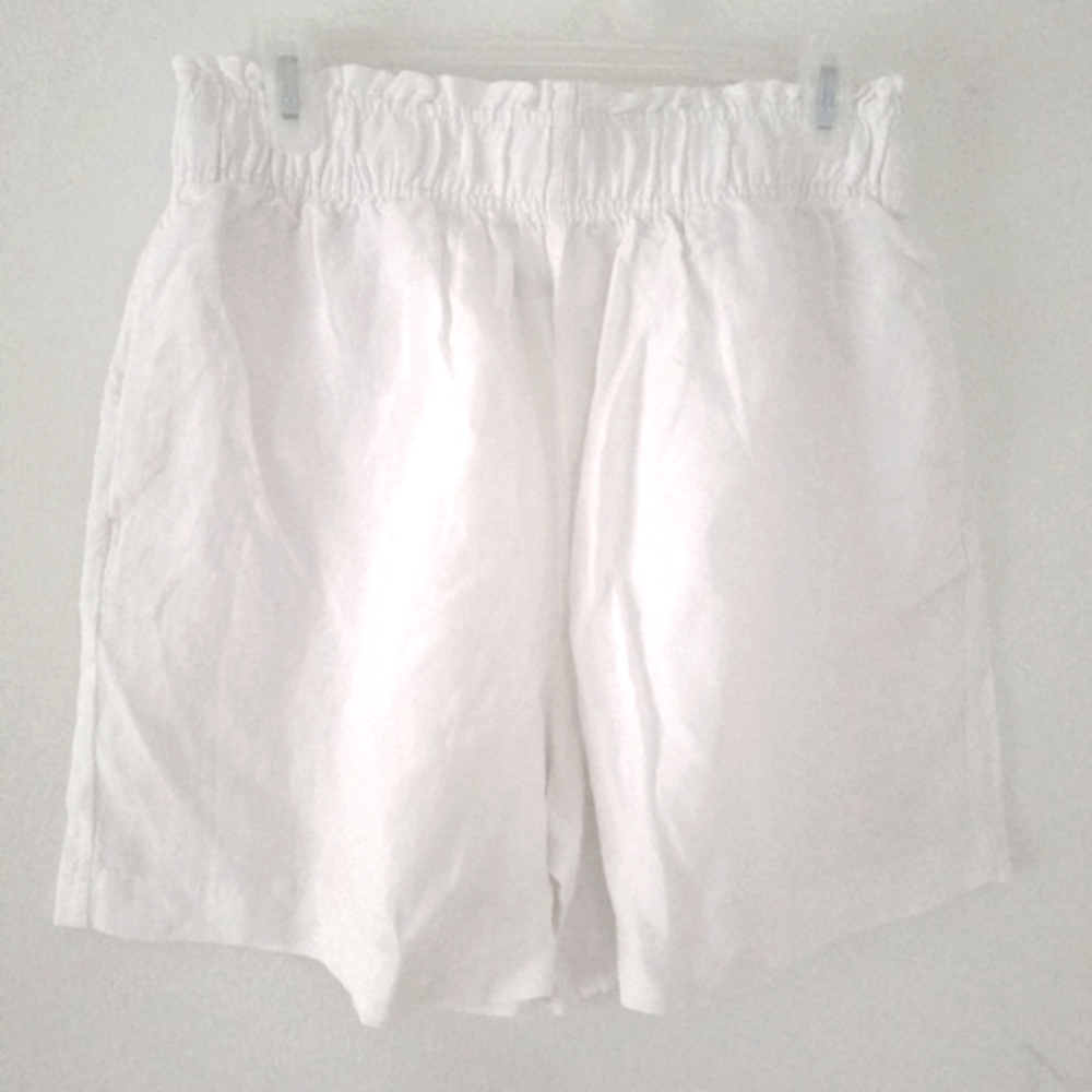 NWT H&M Linen Blend Elastic Waist Shorts White Size Medium.